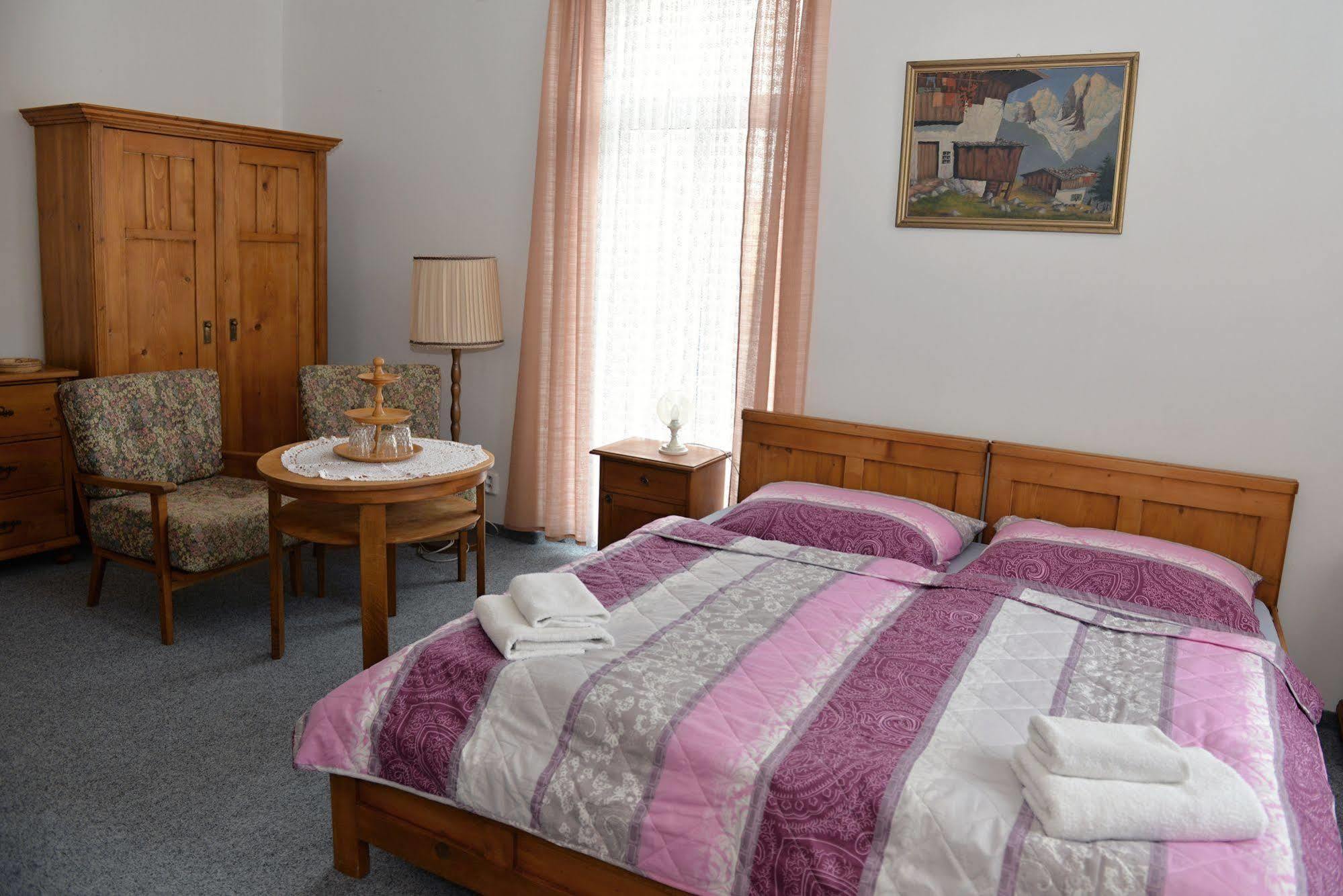 Pension Josef Frantiskovy Lazne Exterior photo